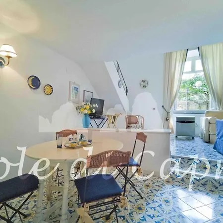Lägenhet Casa Caprilu Capri