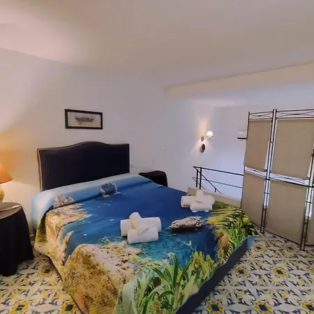 Casa Caprilu Lägenhet Capri