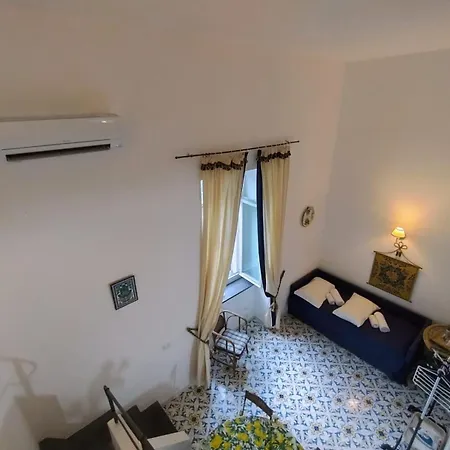 Casa Caprilu * Capri